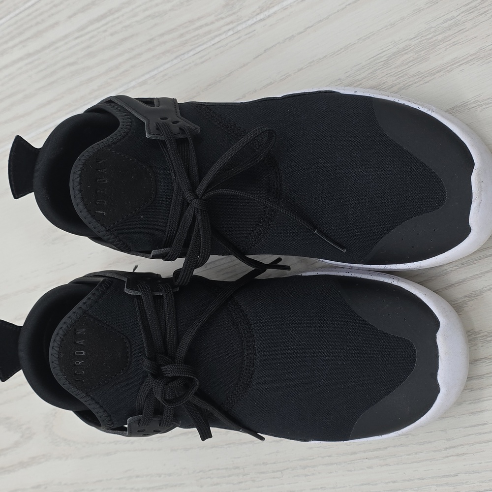 Unisex Nike Air Jordan Fly 89 Black Size US 6.5Y‎